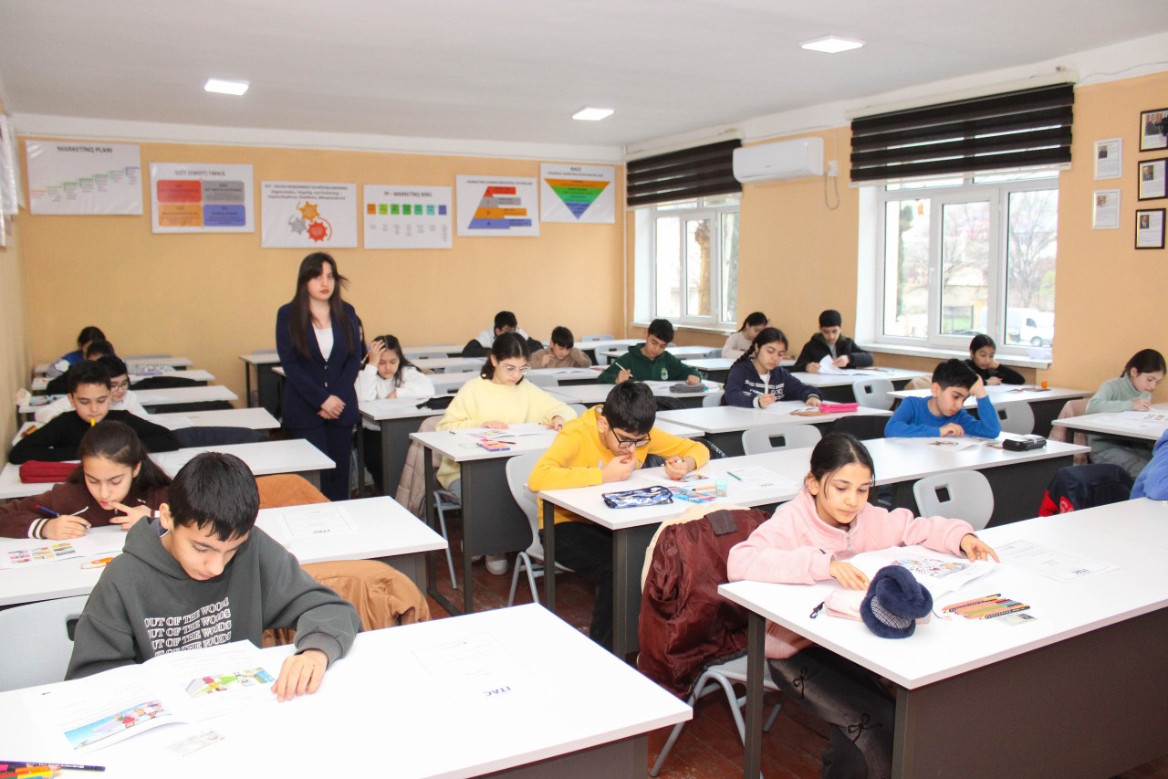 Mingəçevir Dövlət Universiteti regionun ən böyük İngilis dili Olimpiadasını keçirir - FOTOLAR